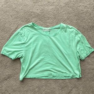 pants store cropped t shirt
